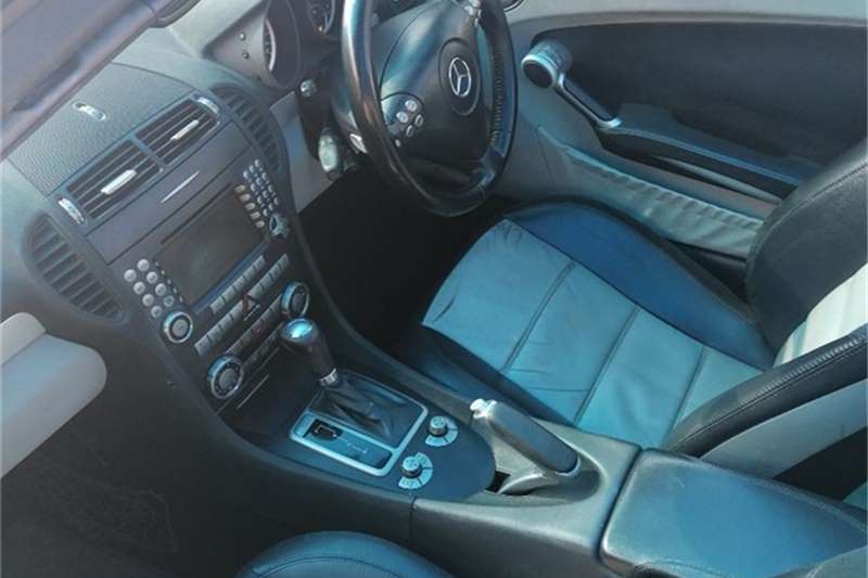 2005 Mercedes Benz SLK