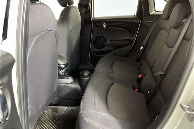  2019 Mini Hatch 5-door COOPER 5DR A/T (XU72)