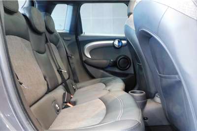  2016 Mini Hatch 5-door 