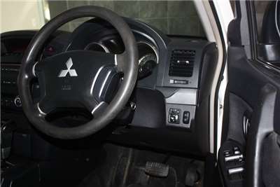  2008 Mitsubishi Pajero Pajero 5-door 3.2DI-D GLS