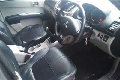  2013 Mitsubishi Triton Triton 2.5DI-D ClubCab