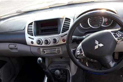  2014 Mitsubishi Triton double cab 