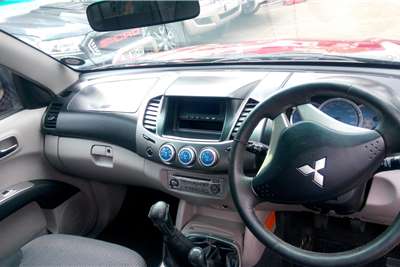  2010 Mitsubishi Triton double cab 