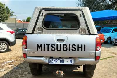  2014 Mitsubishi Triton single cab TRITON 2.4Di-GL P/U S/C
