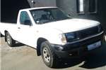  2000 Nissan Hardbody 