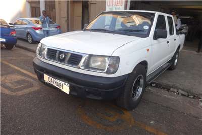  2000 Nissan Hardbody Hardbody 3.2D 4x4