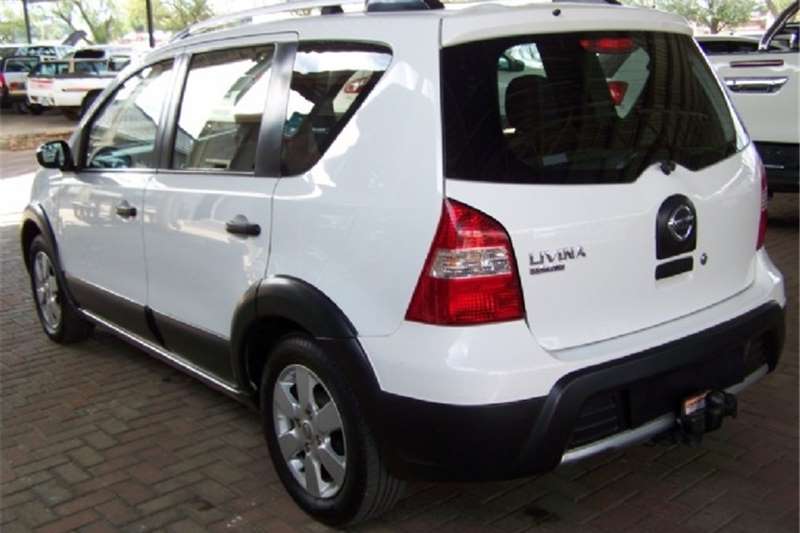 2011 Nissan Livina