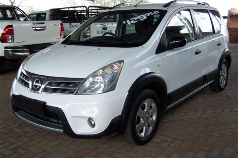 2011 Nissan Livina