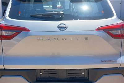 Used 2024 Nissan Magnite MAGNITE 1.0 VISIA AMT (BR10)