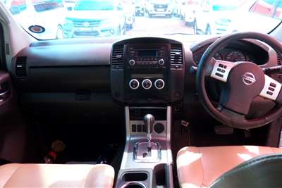  2014 Nissan Navara Navara 2.3D double cab 4x4 LE auto