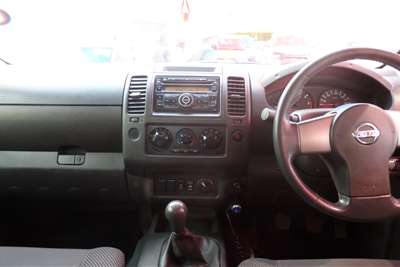  2007 Nissan Navara Navara 2.5dCi double cab 4x4 LE