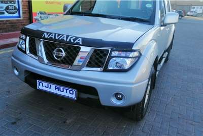  2011 Nissan Navara Navara 2.5dCi double cab 4x4 LE