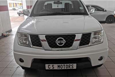  2012 Nissan Navara Navara 2.5dCi double cab 4x4 LE