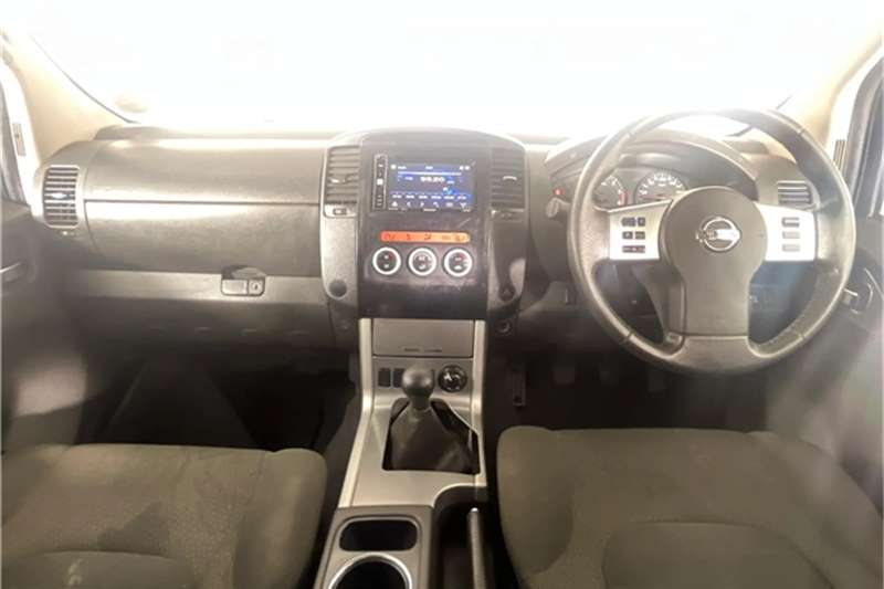Used 2012 Nissan Navara 2.5dCi double cab 4x4 LE