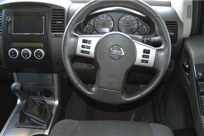  2011 Nissan Navara Navara 2.5dCi double cab LE