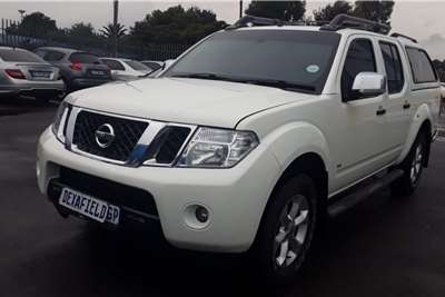  2011 Nissan Navara Navara 3.0dCi V6 double cab 4x4 LE