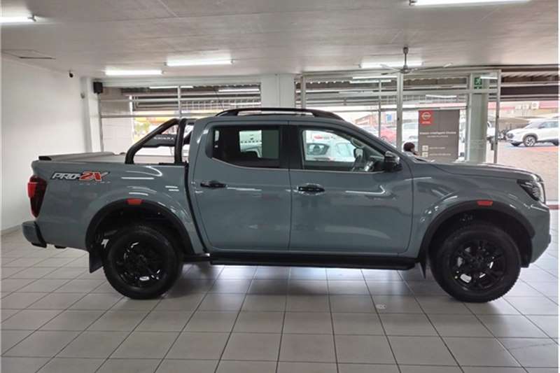 Used 2023 Nissan NAVARA 2.5DDTi PRO 4X 4X4 A/T D/C P/U for sale in ...