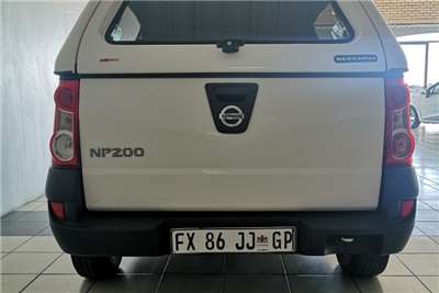  2017 Nissan NP200 