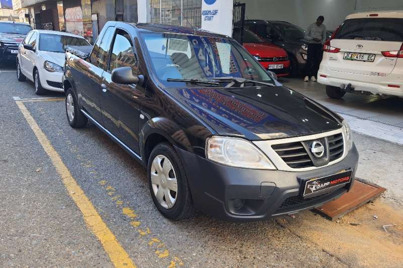 Used 2009 Nissan NP200 1.6i