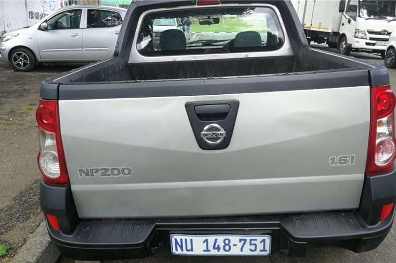 Used 2011 Nissan NP200 1.6i