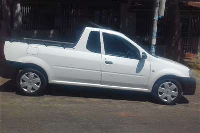  2013 Nissan NP200 NP200 1.6i