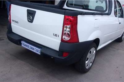 Used 2013 Nissan NP200 1.6i