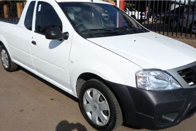  2015 Nissan NP200 NP200 1.6i