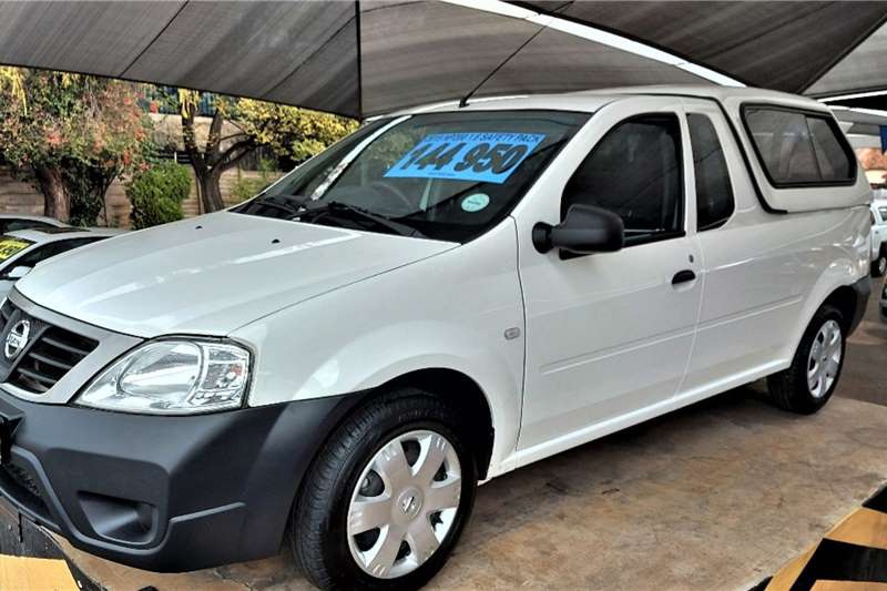Nissan NP200 1.6i AC Safety Pack 2019