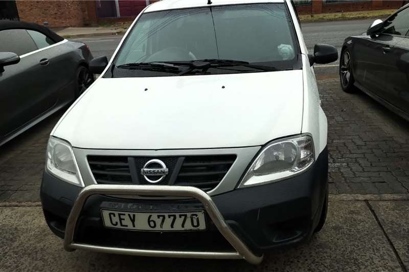 Nissan NP200 1.6i (aircon) 2015