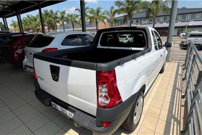 New 2024 Nissan NP200 1.6i pack