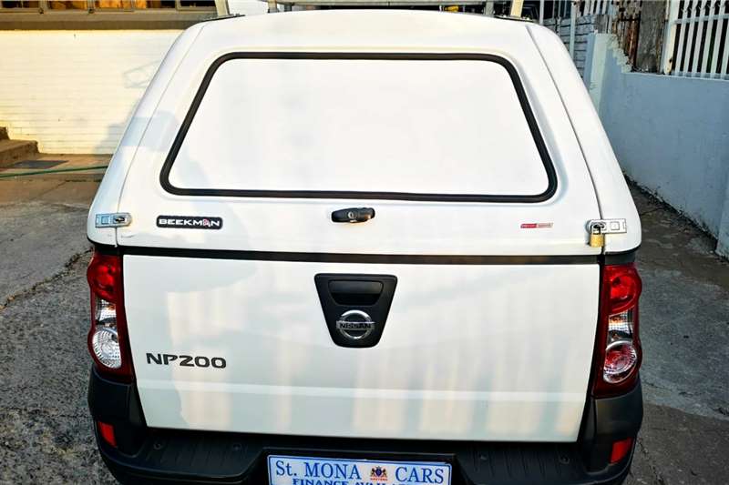 2022 Nissan NP200