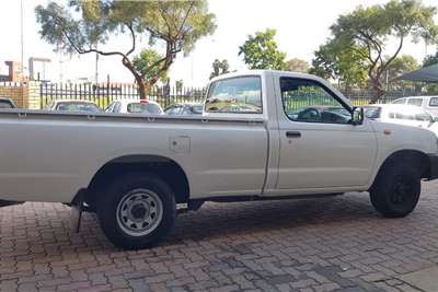  2016 Nissan NP300 Hardbody NP300 Hardbody 2.0