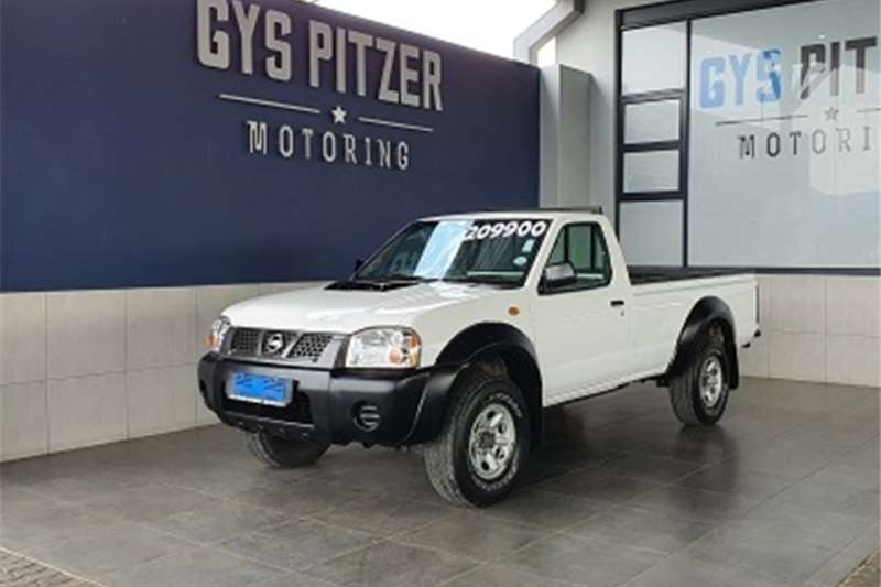 Nissan np300 запчасти