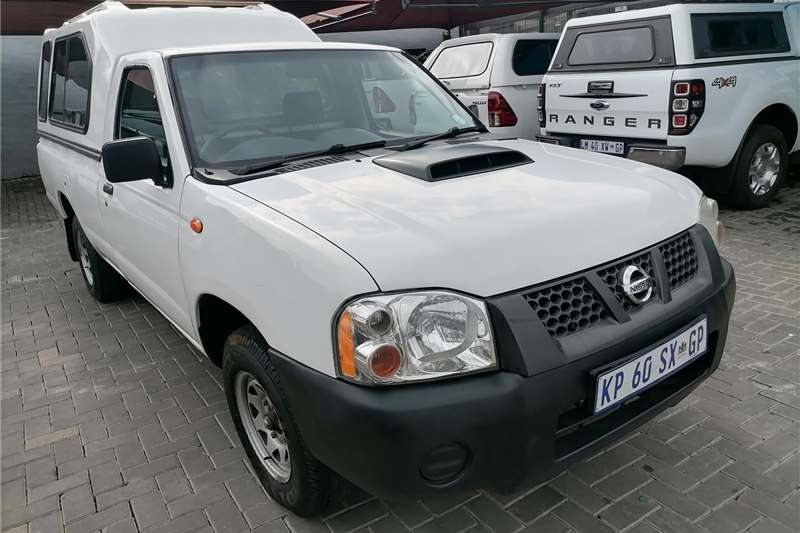 Used 2015 Nissan NP300 Hardbody 