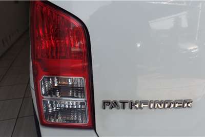  2012 Nissan Pathfinder Pathfinder 2.5dCi LE automatic