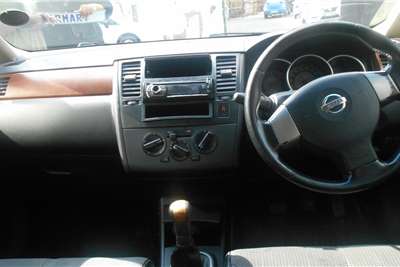  2007 Nissan Tiida Tiida sedan 1.6 Acenta