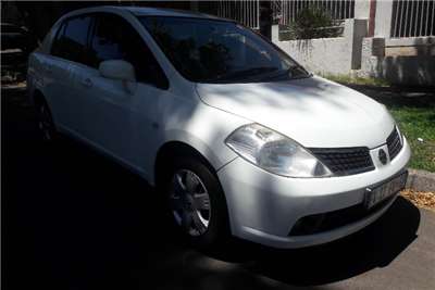  2010 Nissan Tiida Tiida sedan 1.6 Acenta