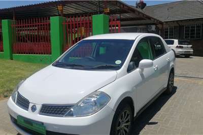  2009 Nissan Tiida Tiida sedan 1.6 Visia+ auto