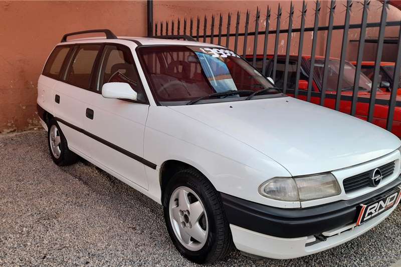 Opel Astra 1.6 ESTATE 1999