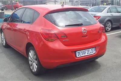  2011 Opel Astra Astra 1.6 Sport
