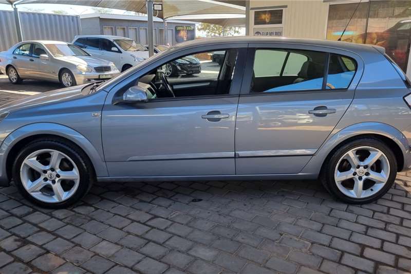 Used 2004 Opel Astra 1.8 Sport