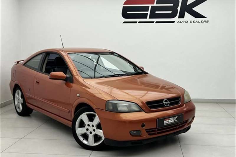 Opel Astra Coupe 2.0 16V Turbo (leather) 2005