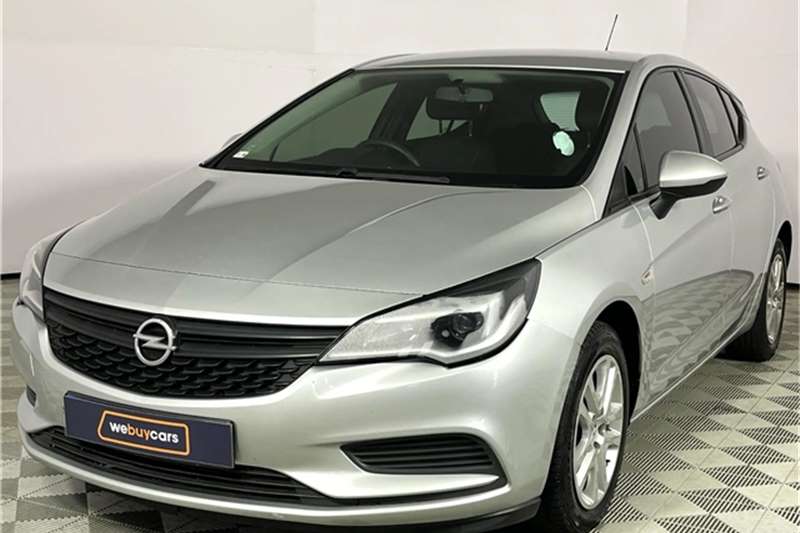 Used 2017 Opel Astra hatch 1.0T Essentia