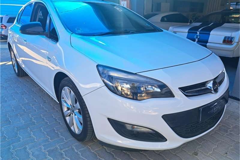 Used 2015 Opel Astra hatch 1.4 Turbo Enjoy