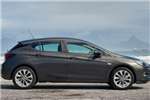  2017 Opel Astra Astra hatch 1.4T Enjoy