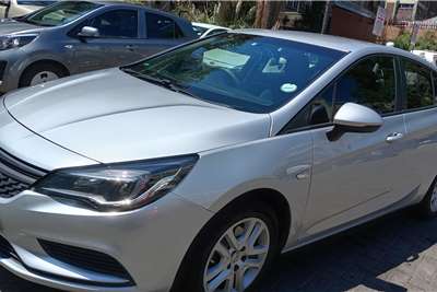 Used 2018 Opel Astra Hatch 