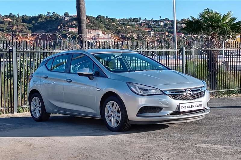 2017 Opel Astra hatch