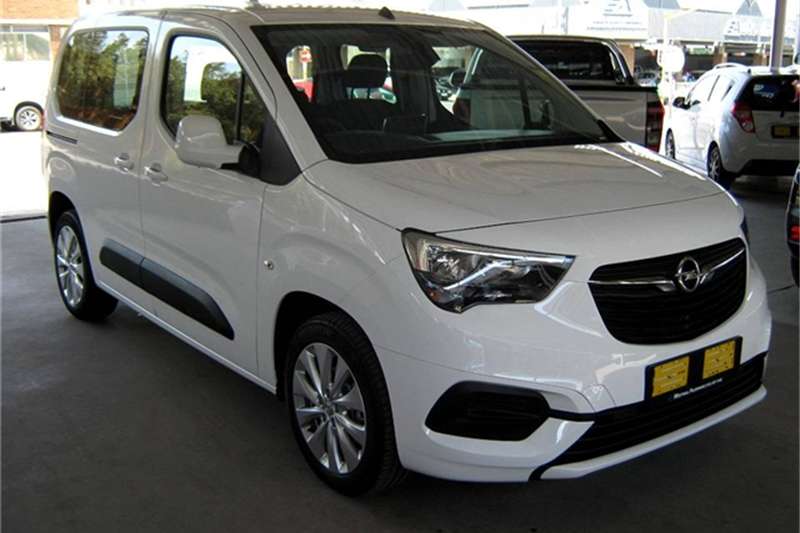 Opel Combo Life ENJOY 1.6TD 2020