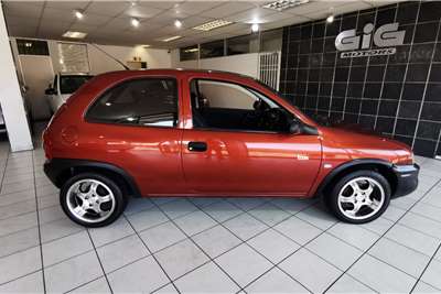  2004 Opel Corsa 