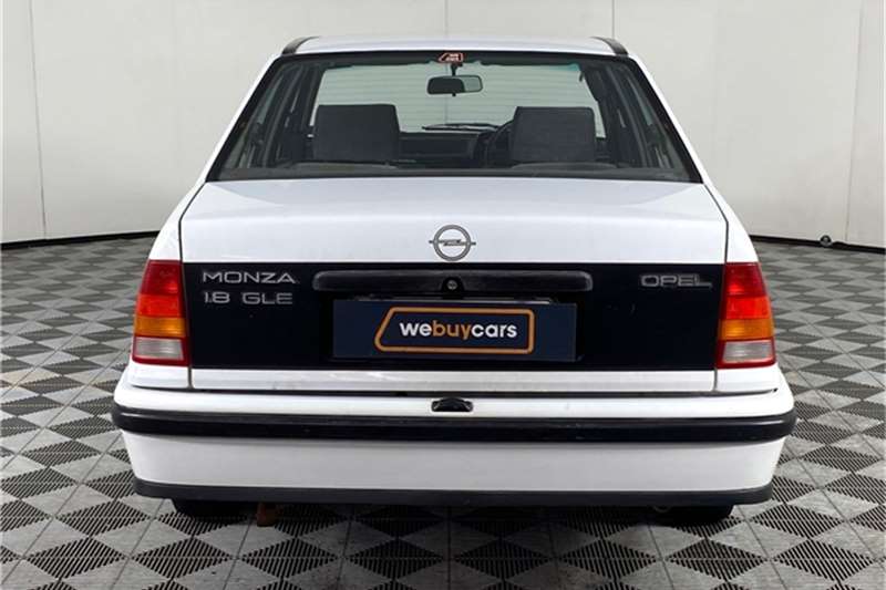  1989 Opel Monza 